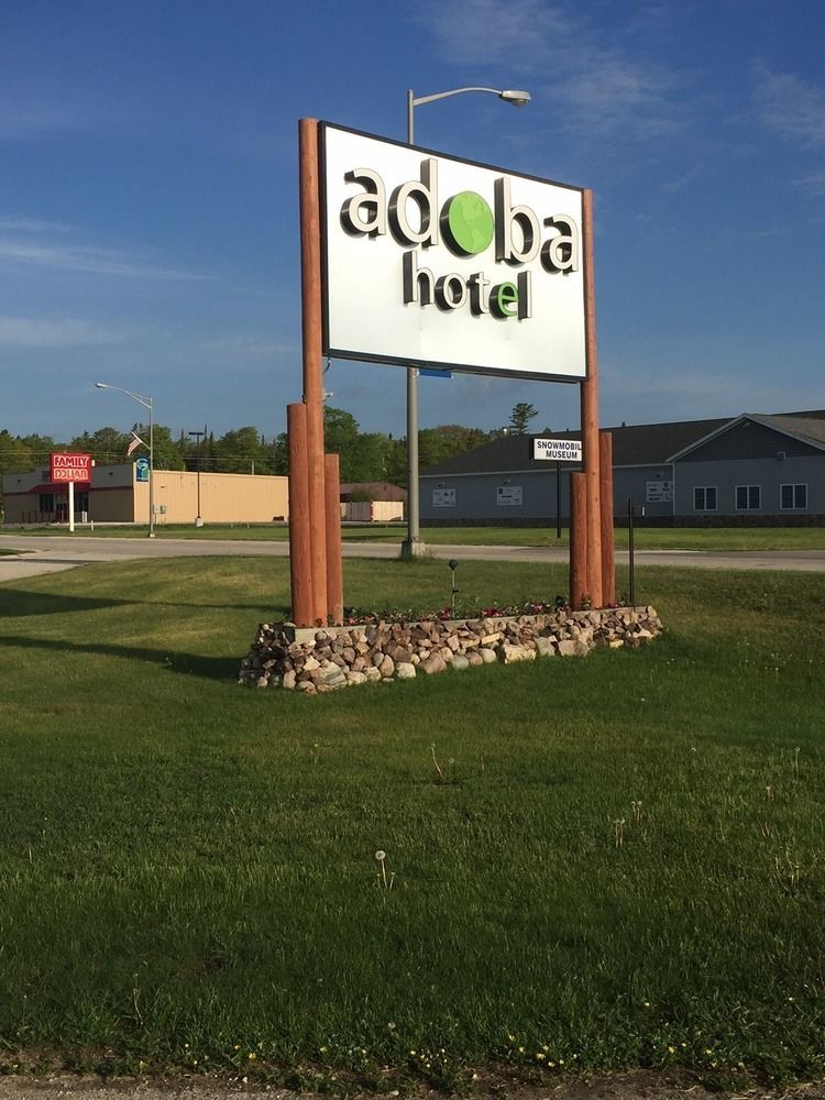 Adoba Hotel Naubinway Exterior photo